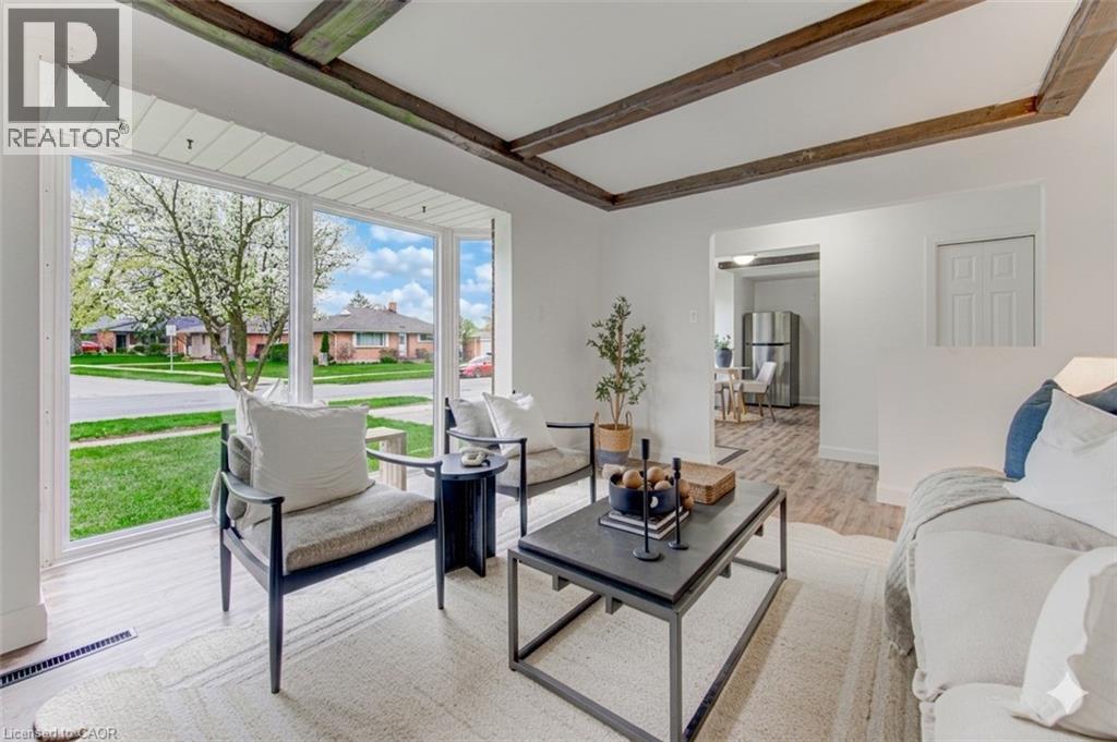 51 ROSEMOUNT Drive thumbnail 9