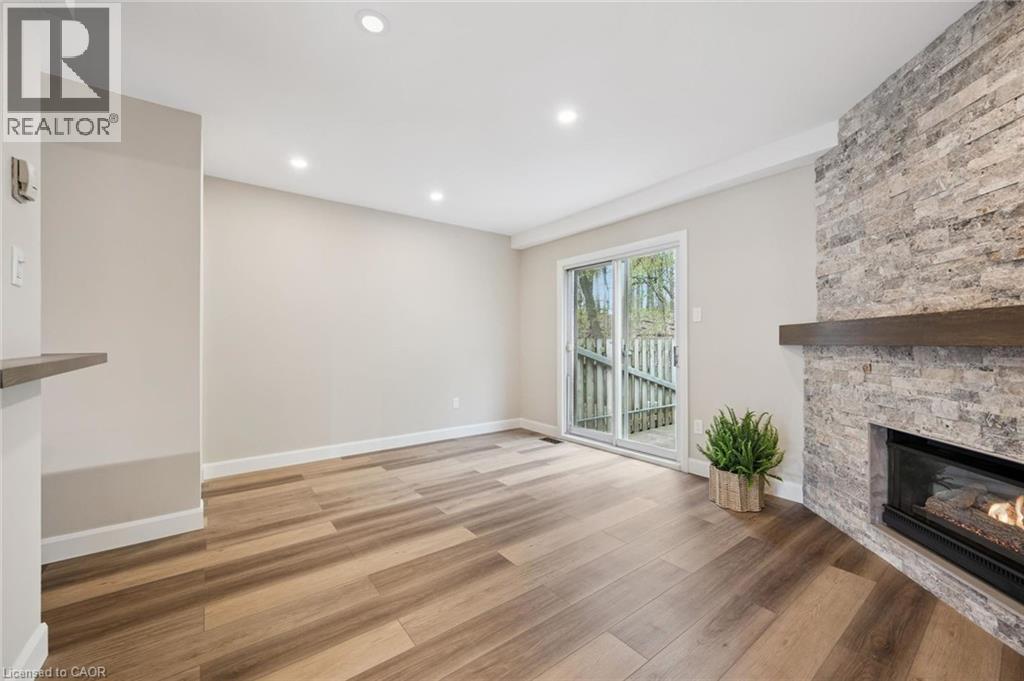 219 KINGSWOOD Drive Unit# 26 thumbnail 10