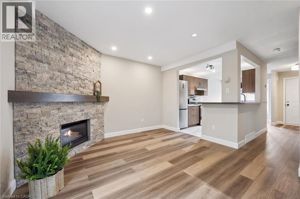 219 KINGSWOOD Drive Unit# 26 thumbnail 9