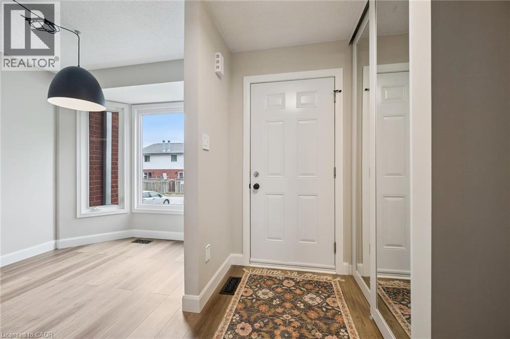 219 KINGSWOOD Drive Unit# 26 thumbnail 4