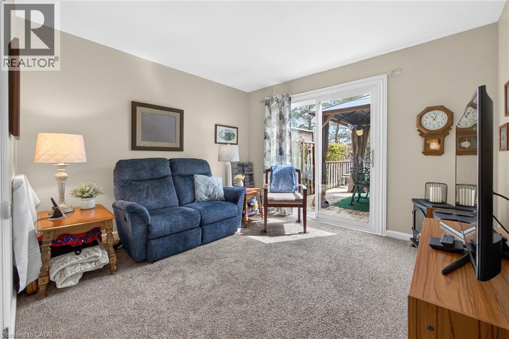 188 EDWIN Street thumbnail 11