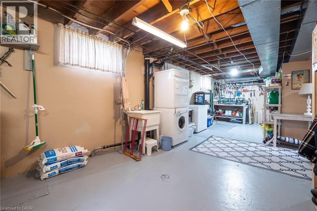 188 EDWIN Street thumbnail 37