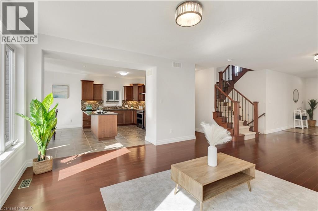 341 ZELLER Drive thumbnail 19