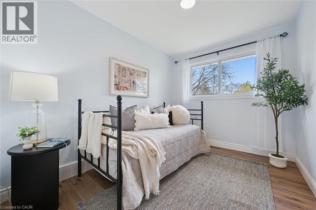 176 WOODVILLE Place thumbnail 15