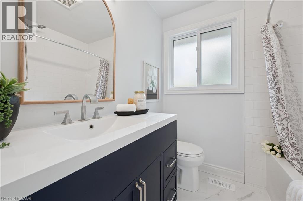 176 WOODVILLE Place thumbnail 21