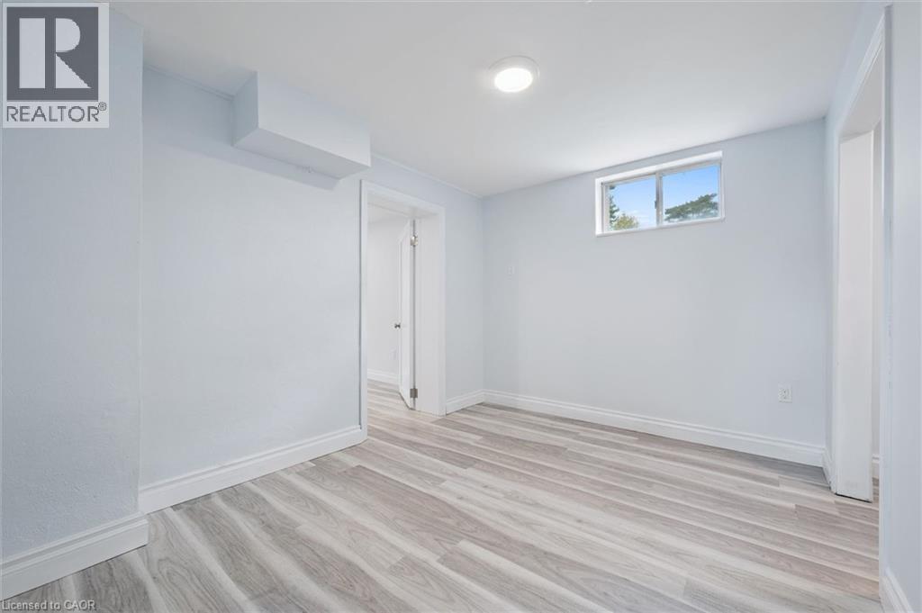 176 WOODVILLE Place thumbnail 26