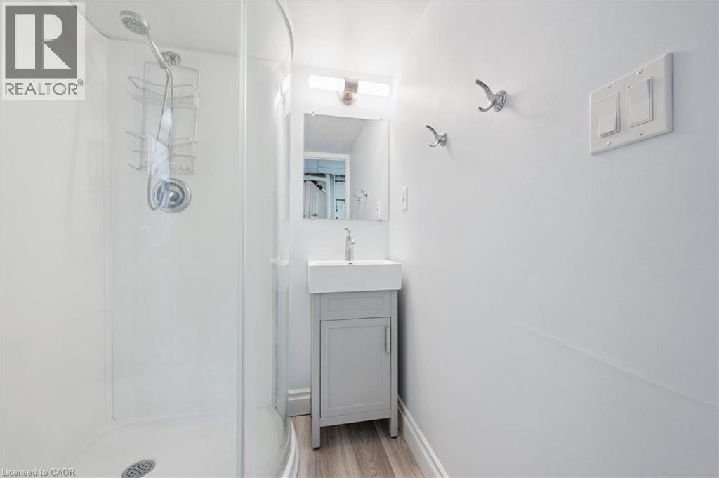176 WOODVILLE Place thumbnail 30