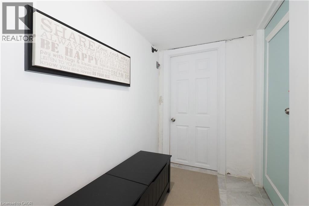 123 SAMUEL Street thumbnail 29