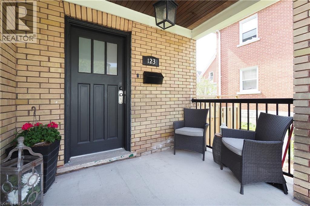 123 SAMUEL Street thumbnail 4