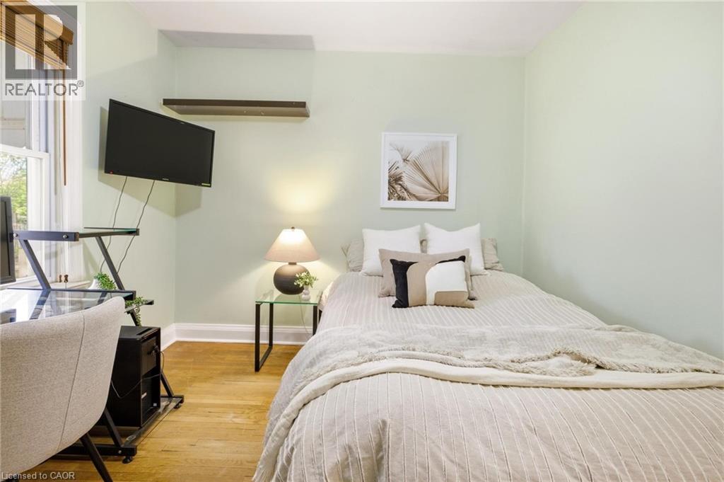 201 BEDFORD Road thumbnail 16
