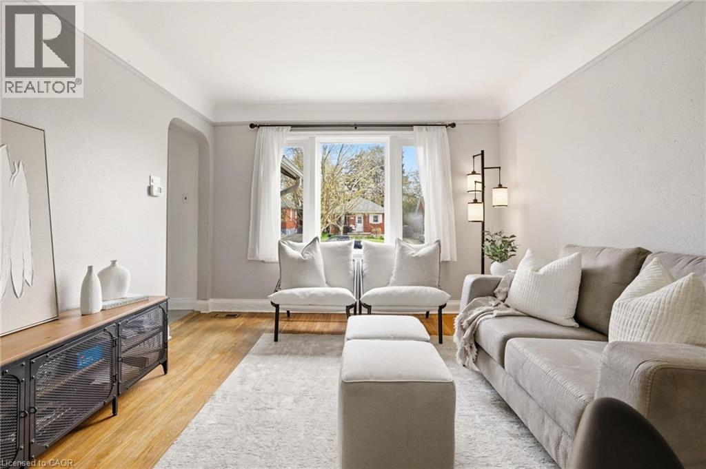 201 BEDFORD Road thumbnail 3