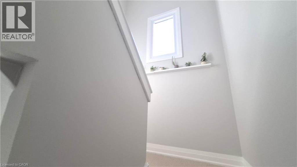 129 MOORE Avenue S thumbnail 11
