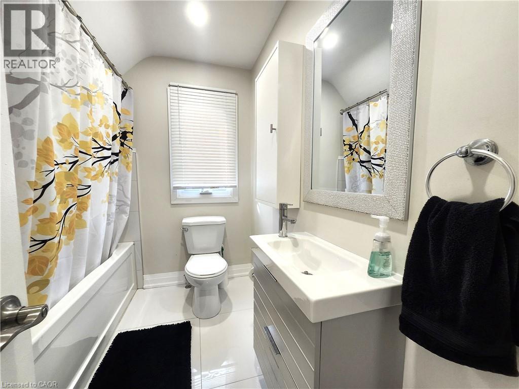 129 MOORE Avenue S thumbnail 13