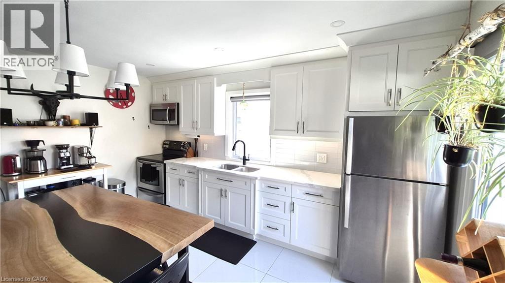 129 MOORE Avenue S thumbnail 5