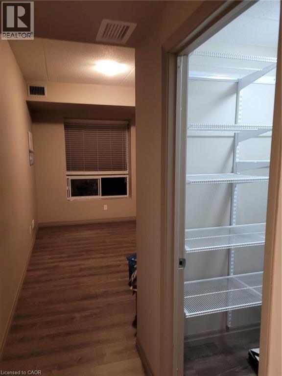 8 HICKORY Street W Unit# 204 thumbnail 18