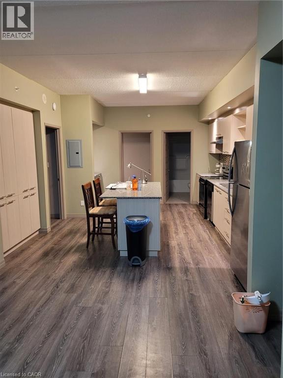 8 HICKORY Street W Unit# 204 thumbnail 8