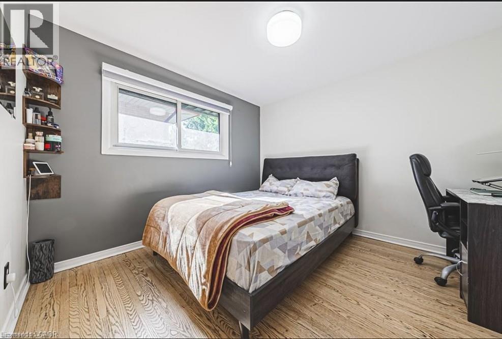 267 ERB Street E thumbnail 10