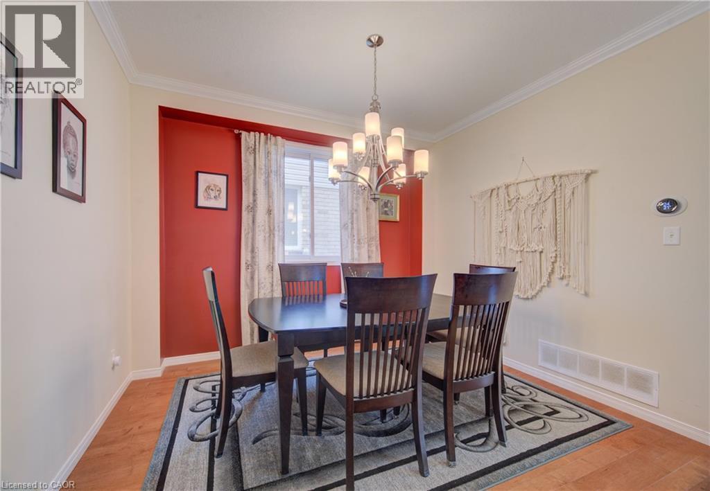699 COMMONWEALTH Crescent thumbnail 5
