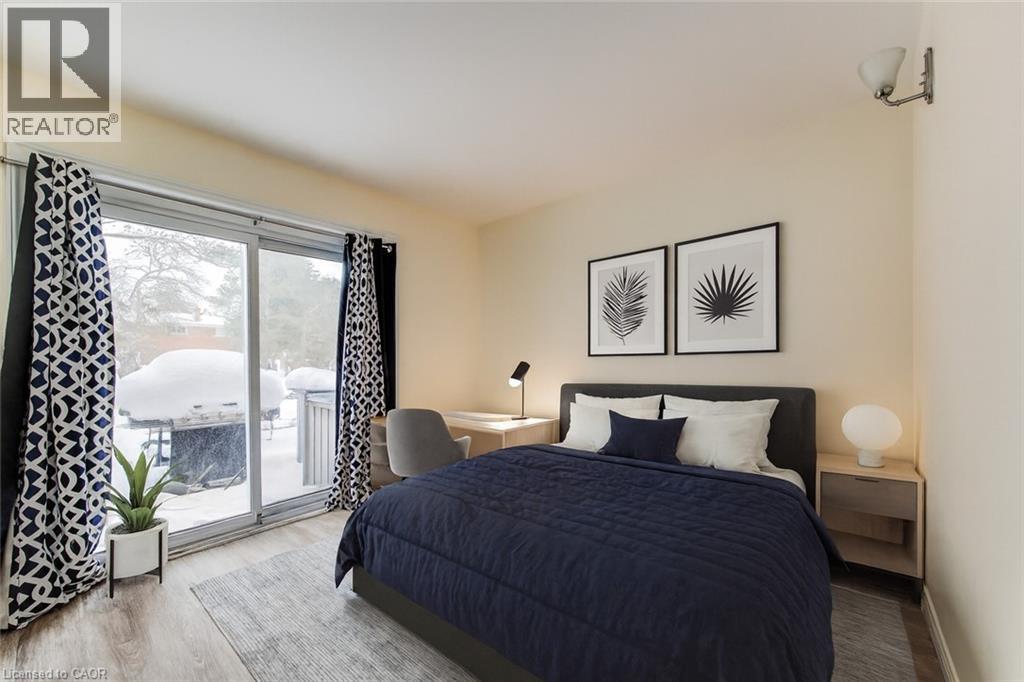 284 WESTCOURT Place thumbnail 11
