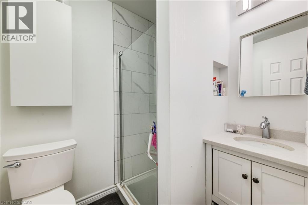 284 WESTCOURT Place thumbnail 16