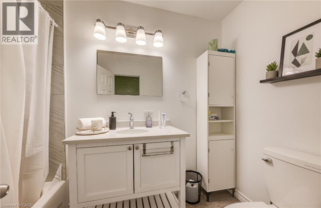 284 WESTCOURT Place thumbnail 19