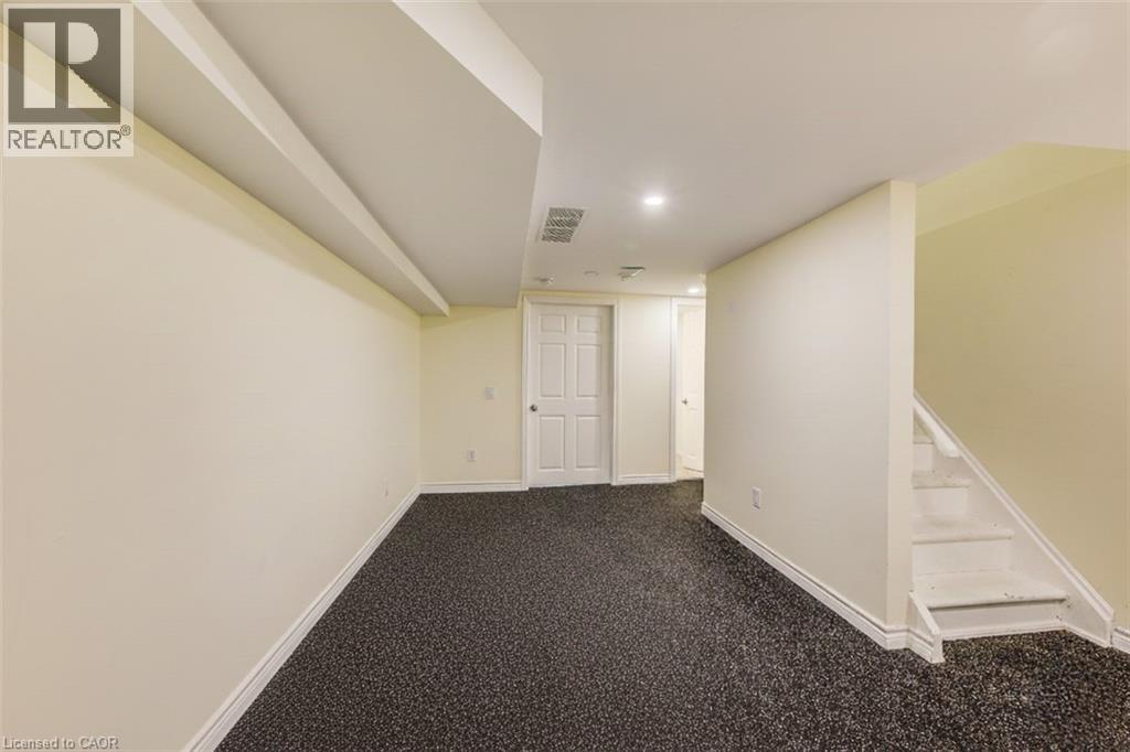 284 WESTCOURT Place thumbnail 21