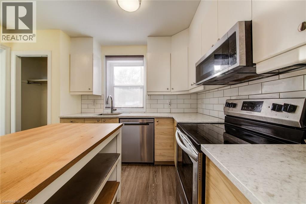 284 WESTCOURT Place thumbnail 6