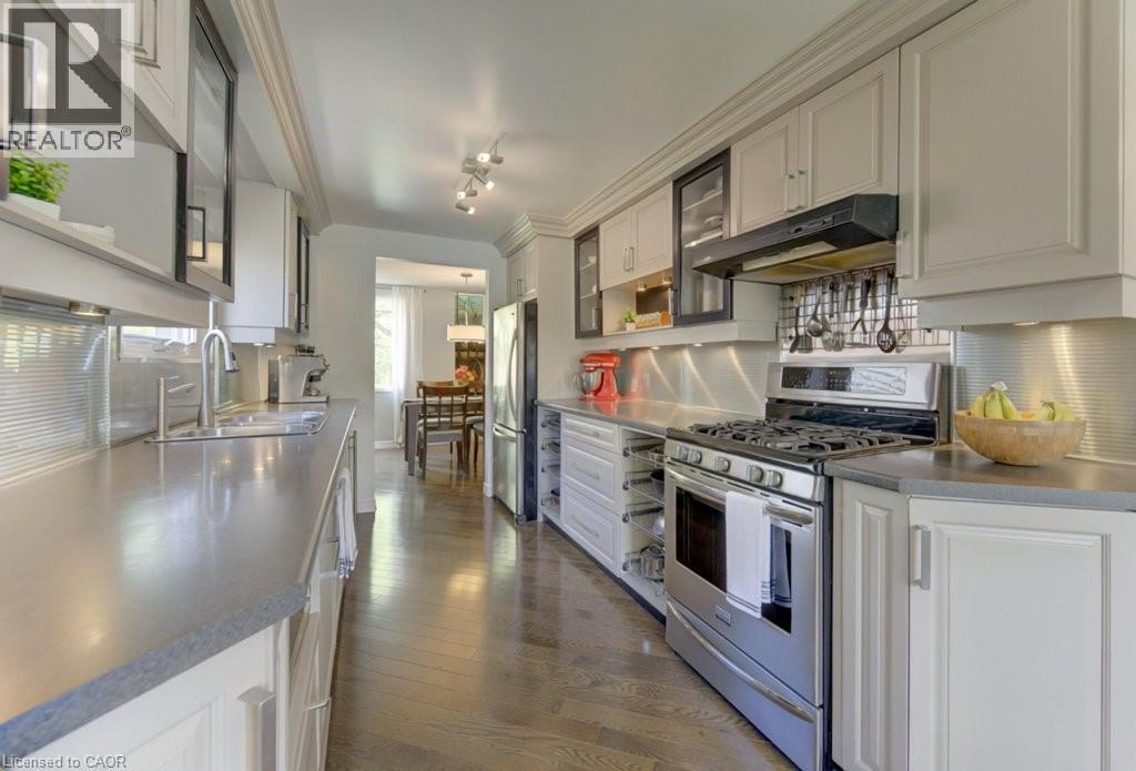 108 CLEARWATER Crescent thumbnail 13