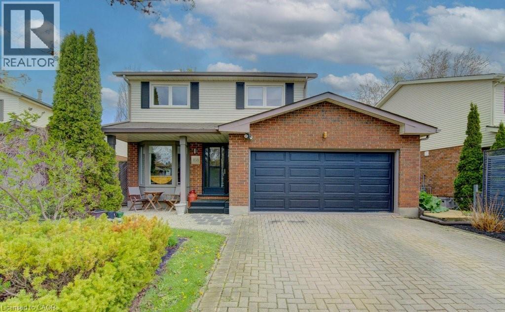 108 CLEARWATER Crescent thumbnail 2