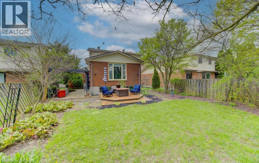 108 CLEARWATER Crescent thumbnail 43