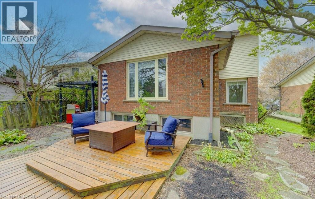 108 CLEARWATER Crescent thumbnail 45