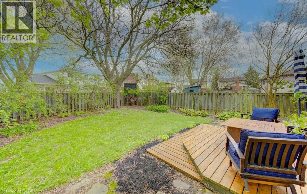 108 CLEARWATER Crescent thumbnail 46