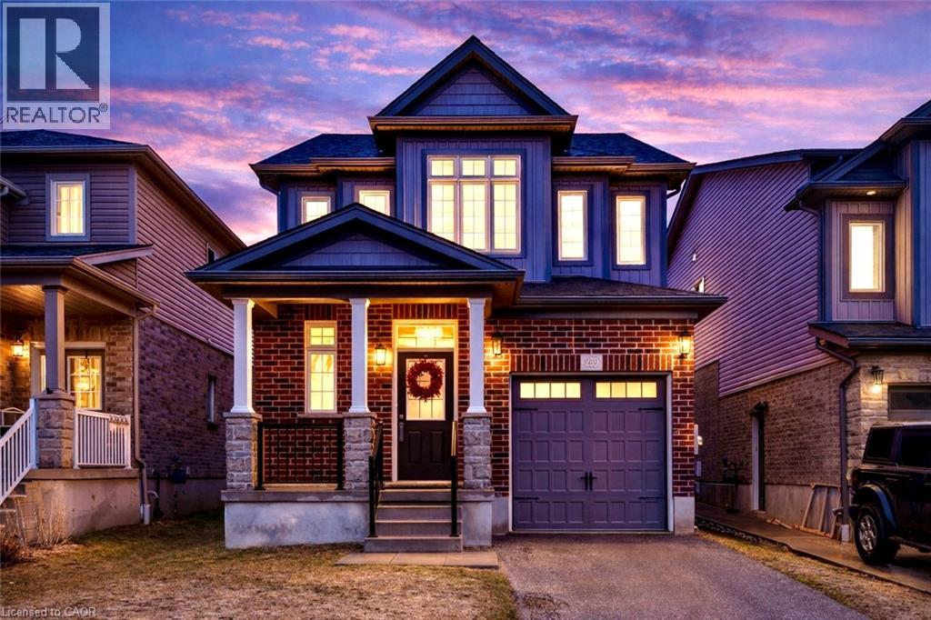 239 CRANBROOK Street thumbnail 2