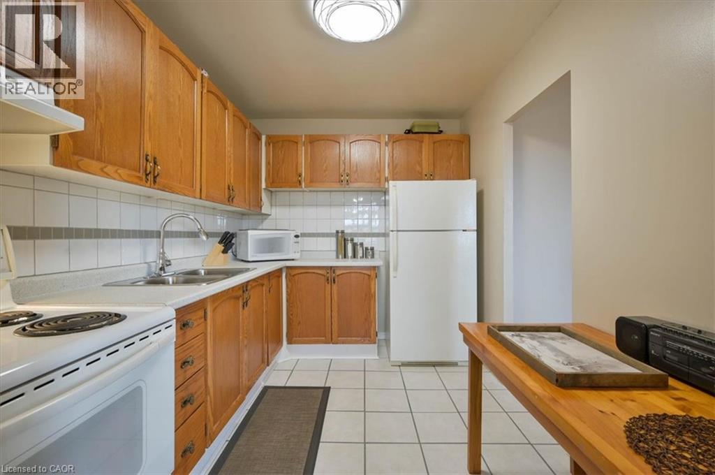 1100 COURTLAND Avenue E Unit# 407 thumbnail 16