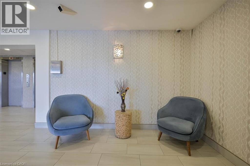 1100 COURTLAND Avenue E Unit# 407 thumbnail 7