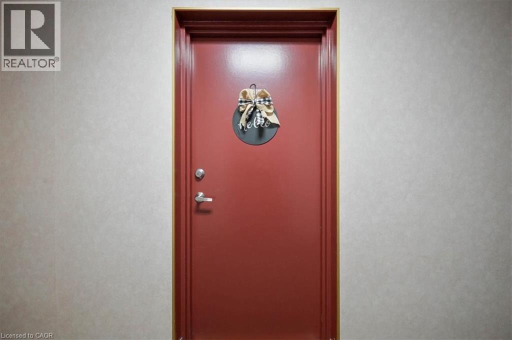 1100 COURTLAND Avenue E Unit# 407 thumbnail 9