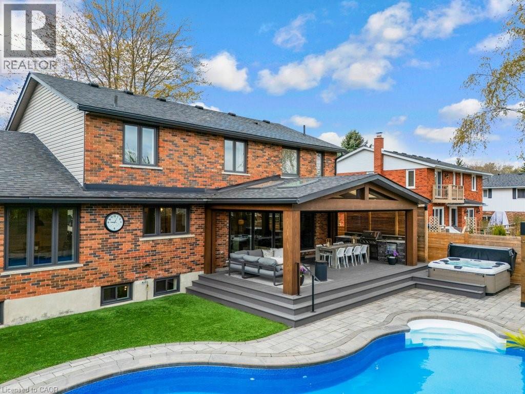 71 ROSSLINN Road thumbnail 10