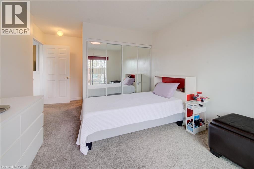 237 KING Street W Unit# 102 thumbnail 24