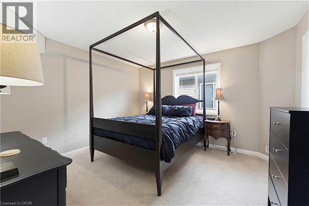 399 GREENFIELD Avenue thumbnail 13