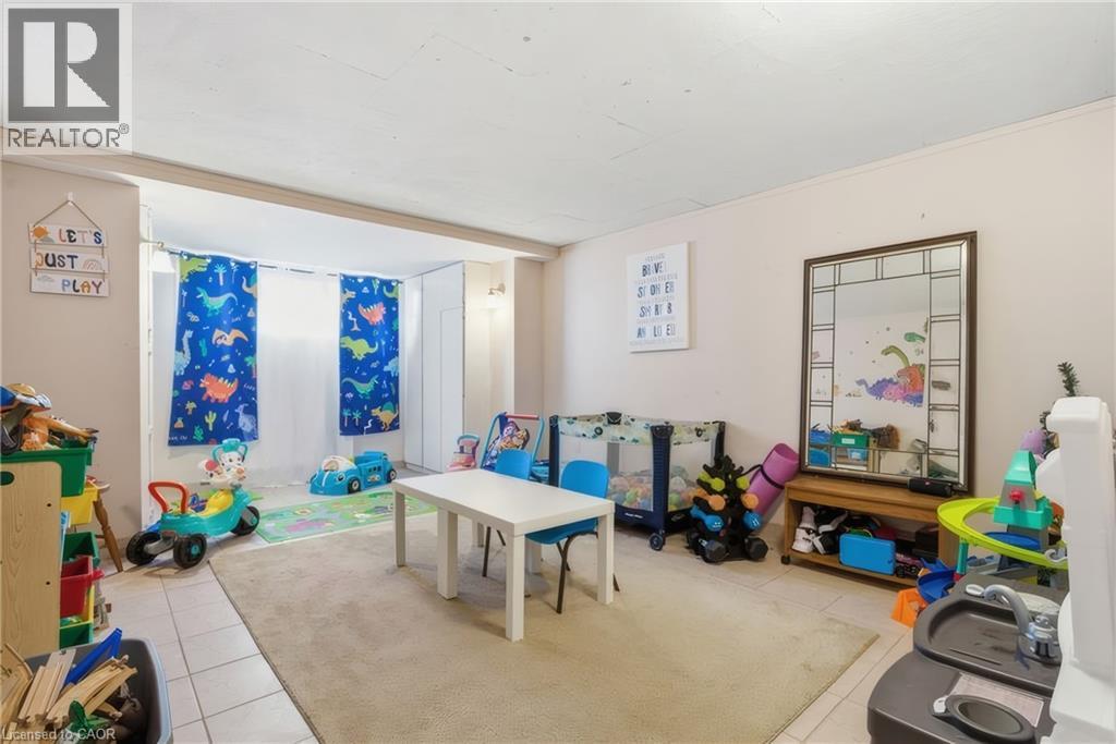 340 JACOB Street thumbnail 13