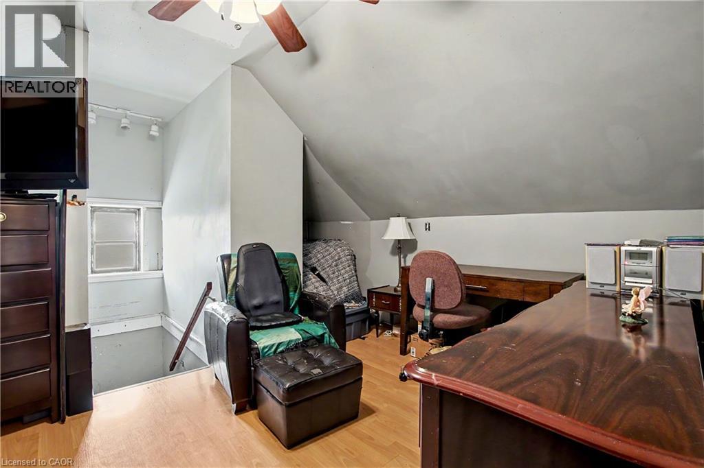 30 HOHNER Avenue thumbnail 39
