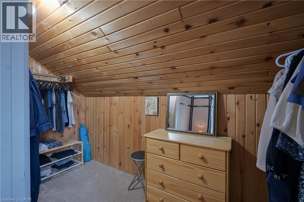 25 AHRENS Street W thumbnail 18
