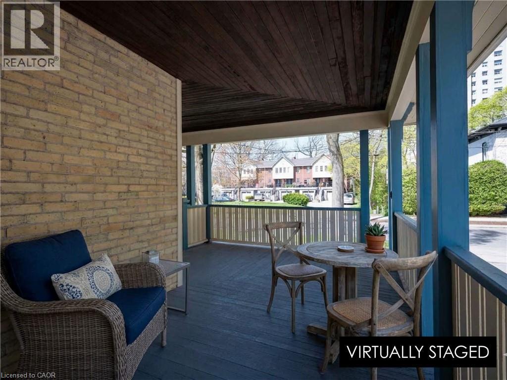 25 AHRENS Street W thumbnail 38