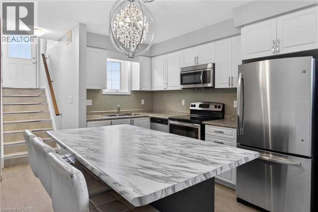 235 JESSICA Crescent Unit# A thumbnail 5