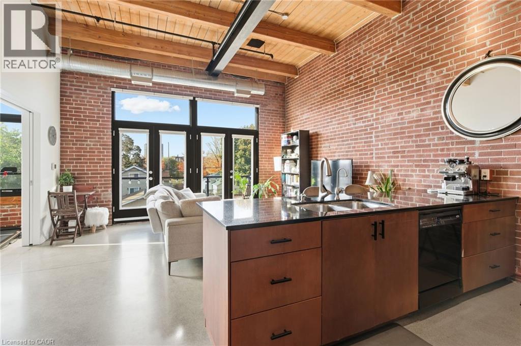 85 SPRUCE Street N Unit# 203 thumbnail 2