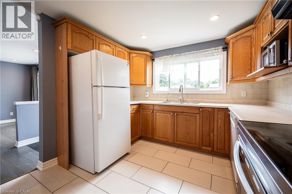 66 BELWOOD Crescent thumbnail 13