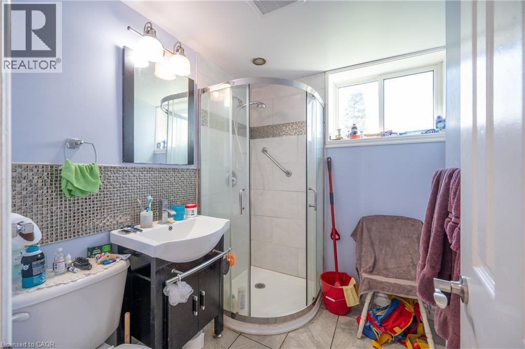 66 BELWOOD Crescent thumbnail 23