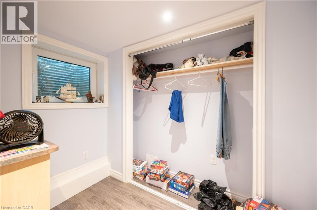 66 BELWOOD Crescent thumbnail 27