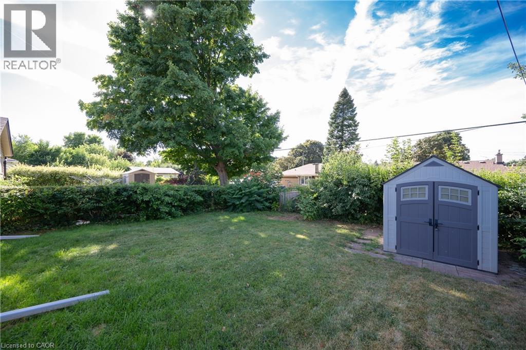 66 BELWOOD Crescent thumbnail 35