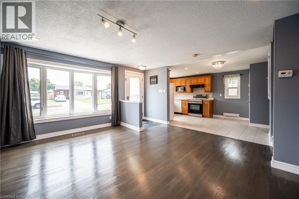 66 BELWOOD Crescent thumbnail 6
